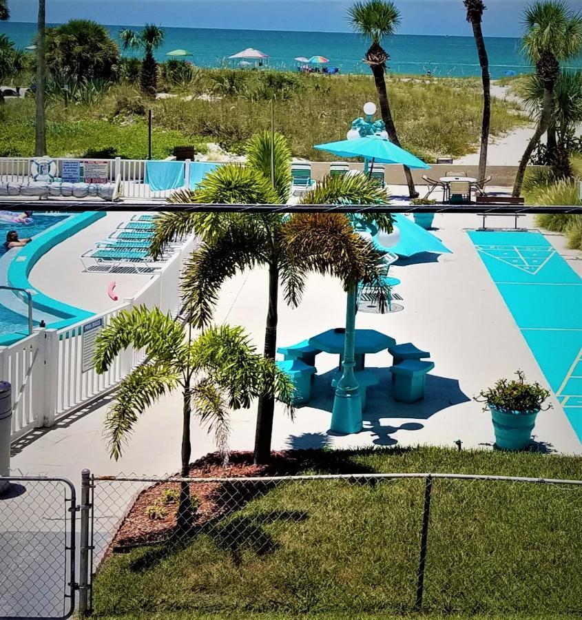 Johns Pass Beach Motel Treasure Island Exterior foto